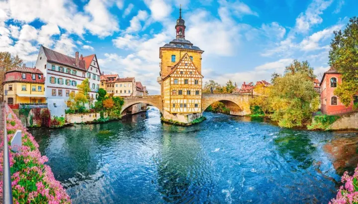 Hauskaufberatung Bamberg: So vermeiden Sie teure Fehler beim Immobilienkauf