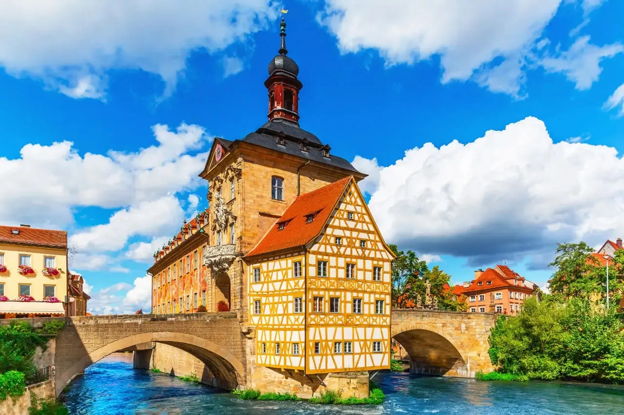Historische Häuserzeile an der Regnitz in Bamberg