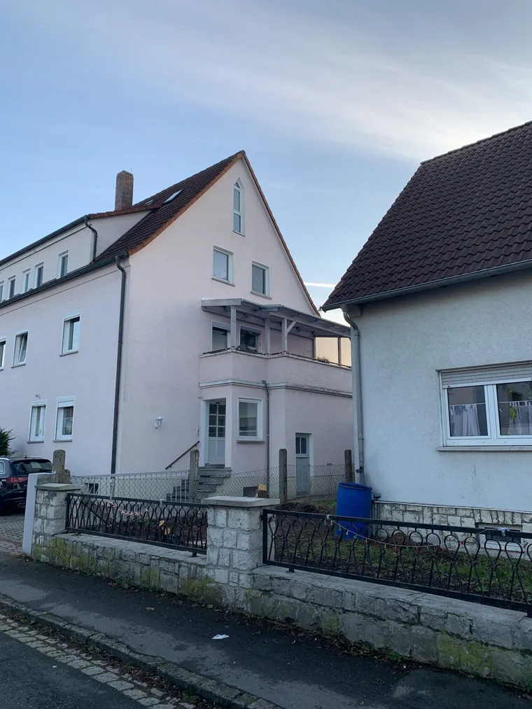 Schimmelbegutachtung in Bad Staffelstein – Förtsch Experts